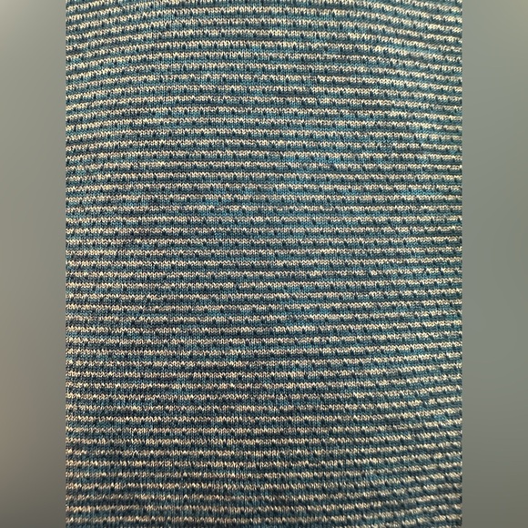 Lululemon Metal Vent Tech Polo Shirt Blue Striped size medium - Picture 4 of 4